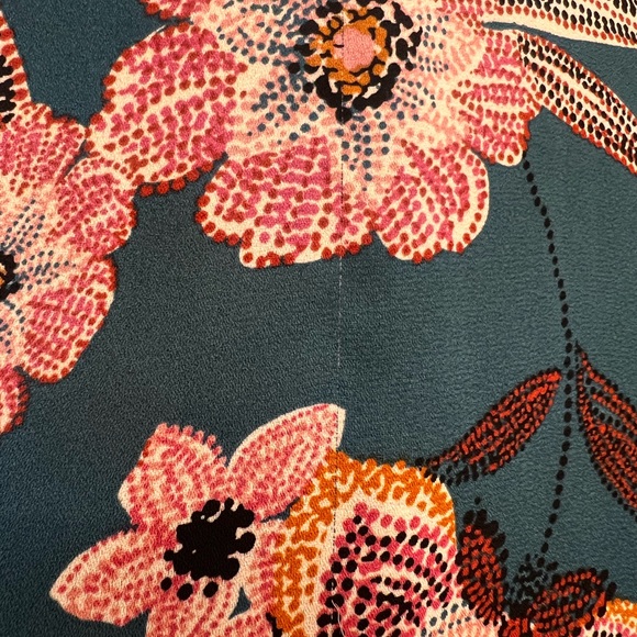 Maurices Zip back Dress Top - Short Sleeve - Picture 3 of 9